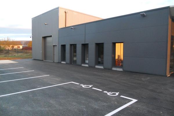 Réalisation d'un ensemble immobilier comprenant bureaux et stockage à Gilly-les-Citeaux (21)